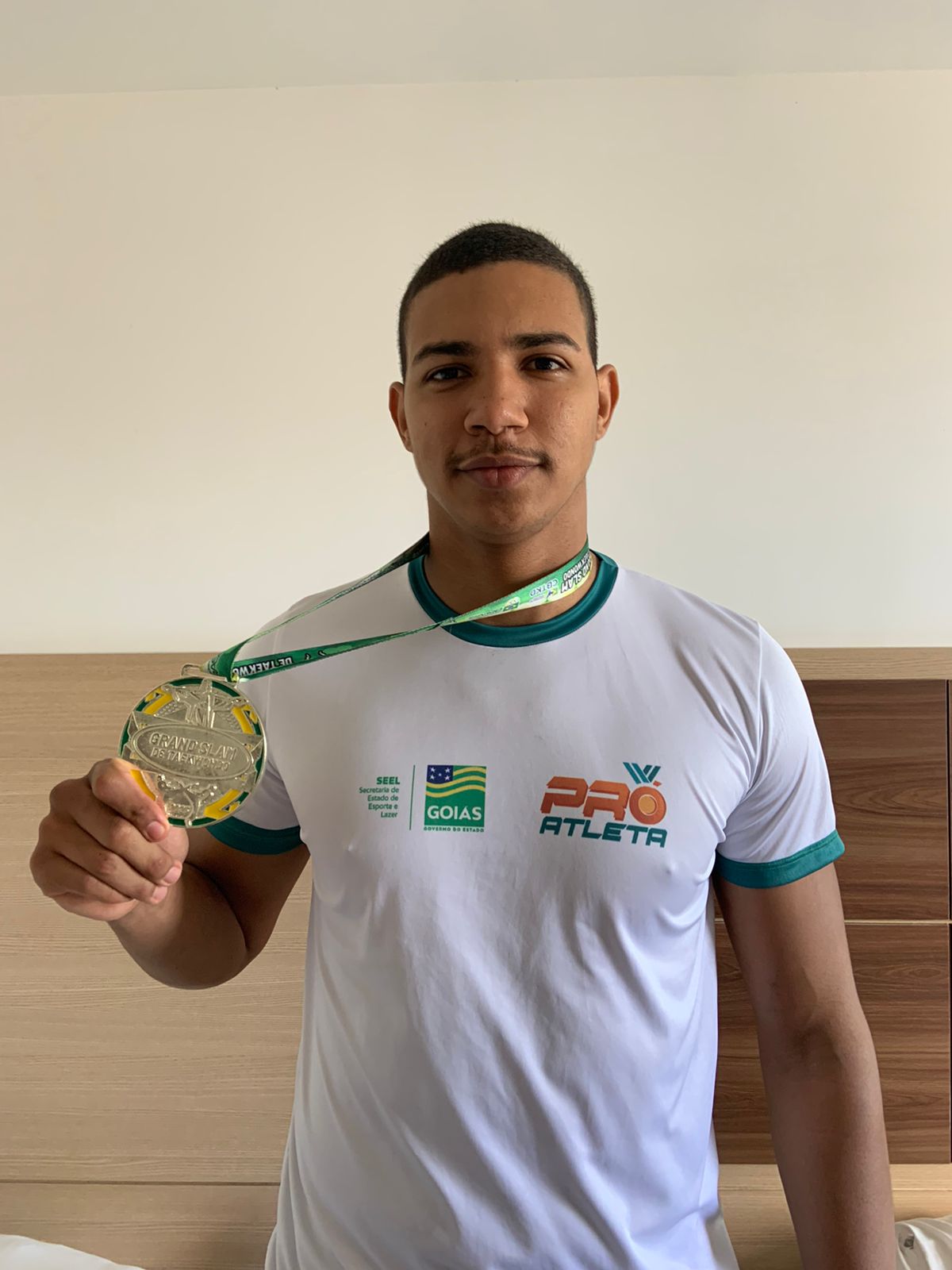 Patrik Cardoso conquistou a medalha de prata na categoria acima dos 87 kg, ficando na suplência da Seleção Brasileira
